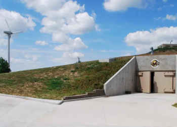 تقنيات لحمايتهم من الشتاء النووي والغبار البركاني.. شاهد ملجأ الأغنياء من نهاية العالم